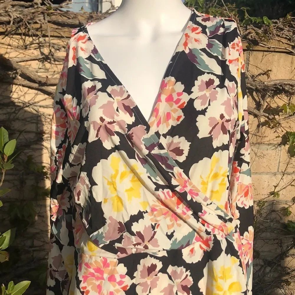 French Connection Enoshima Floral Dress - Picture 4 of 12